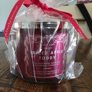 White Barn Spiced Apple Toddy Candle NWT